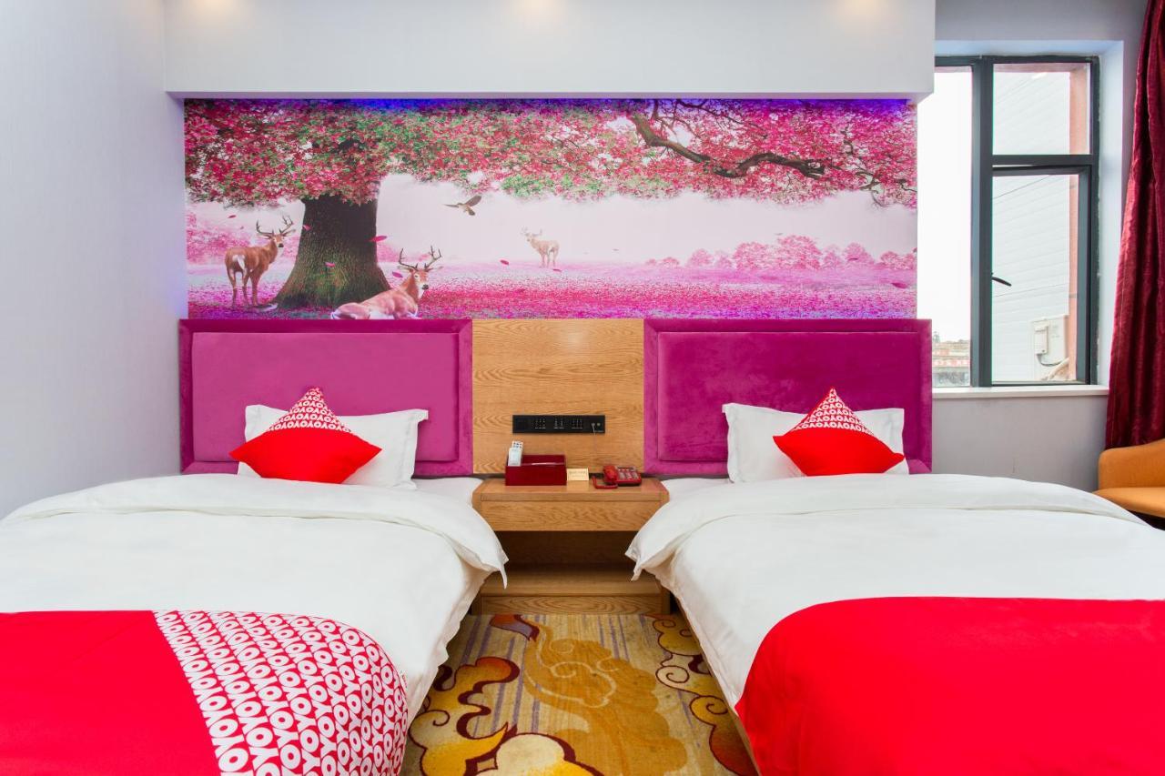 Kunming Mengda Holiday Hotel Экстерьер фото